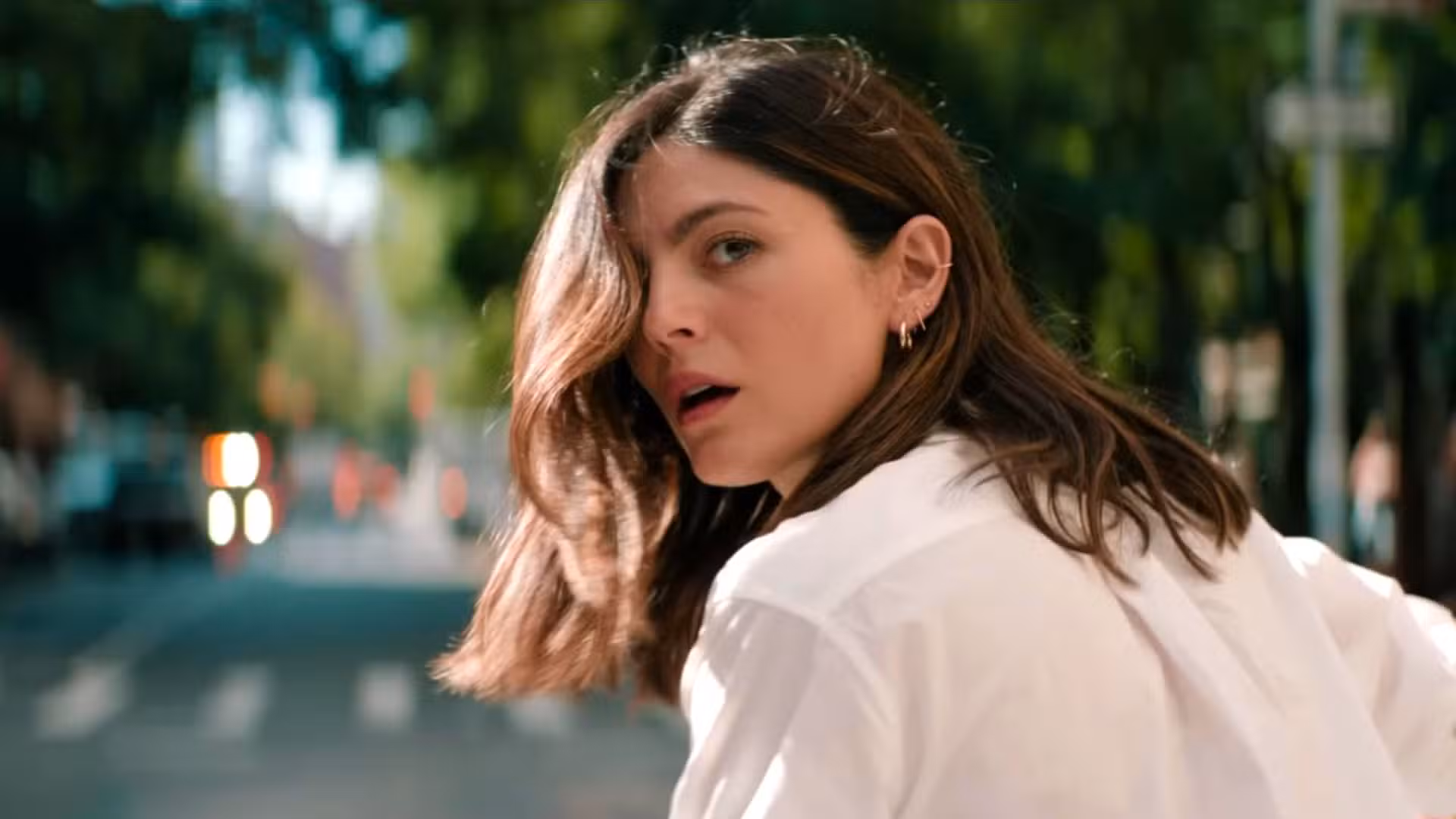 Monica Barbaro en Sólo una noche