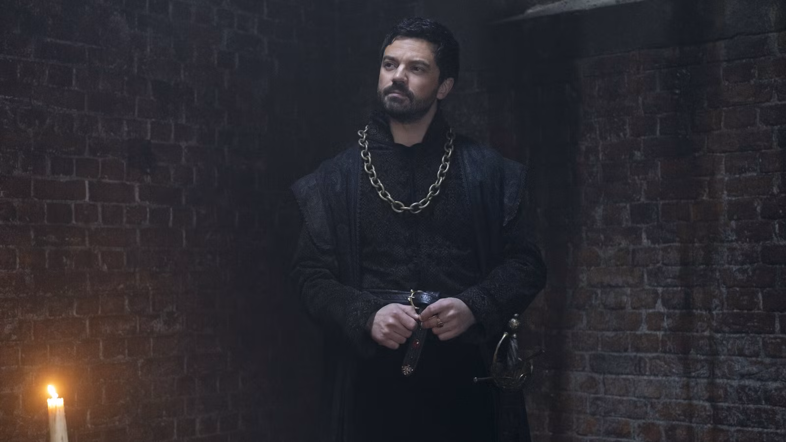 Merlín se encuentra con los Tudor en la apasionante serie de fantasía de 8 partes de Prime Video