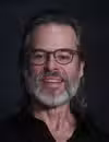 Foto de cabeza de Guy Pearce en la 77ª edición anual de Cannes