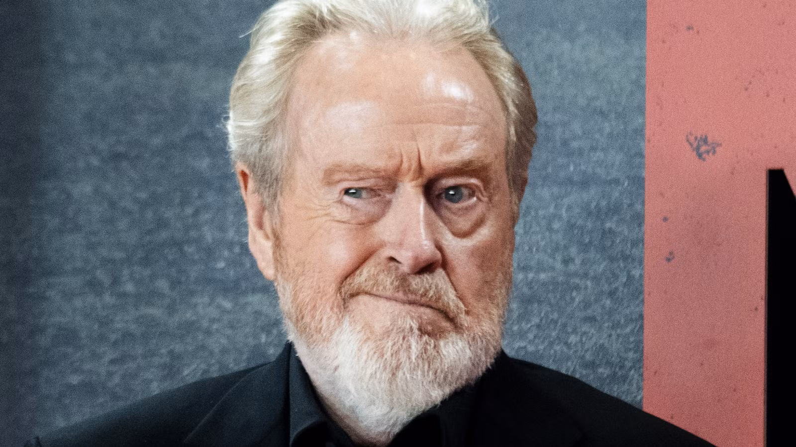 Ridley Scott revela la nueva película bancaria "Ruthless" y ya está mirando a un protagonista