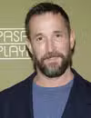 Foto de cabeza de Noah Wyle