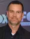 Foto de cabeza de Peter Krause