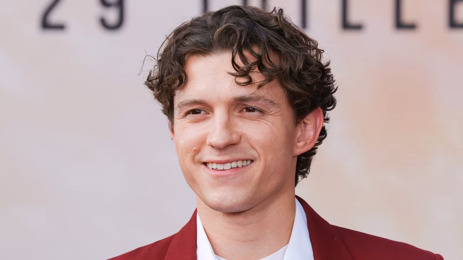 Spider-Man de Tom Holland: el salario del nuevo día supuestamente revelado después de una taquilla de $ 2 mil millones