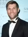 Foto de cabeza de Liam McIntyre