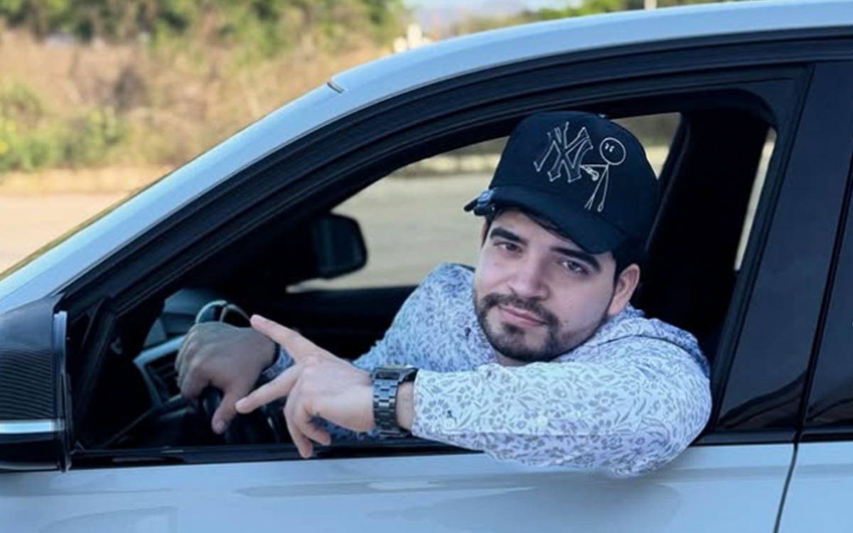 Asesinan al creador de contenido César Gastélum afuera de un restaurante en Culiacán