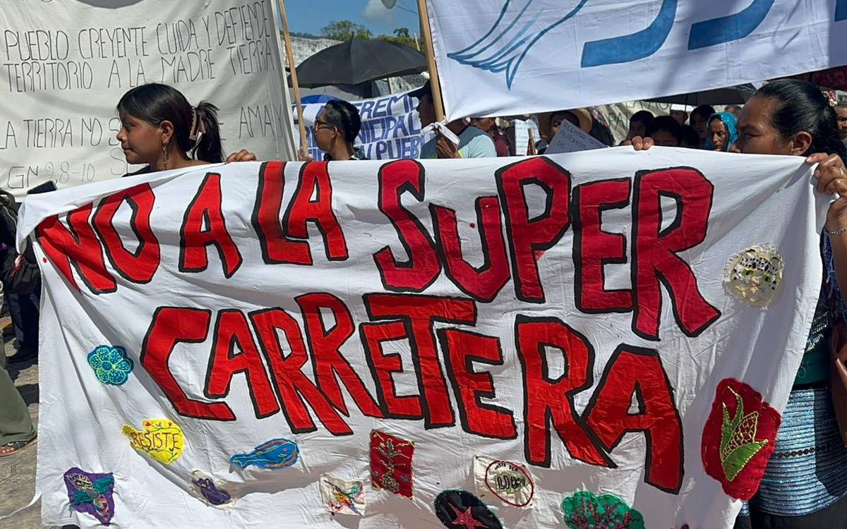 Comunidades tseltales y cho’oles marchan en Chiapas contra la autopista Palenque-Ocosingo
