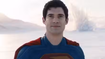 David Corenswet se vistió como Superman en la película Supergirl
