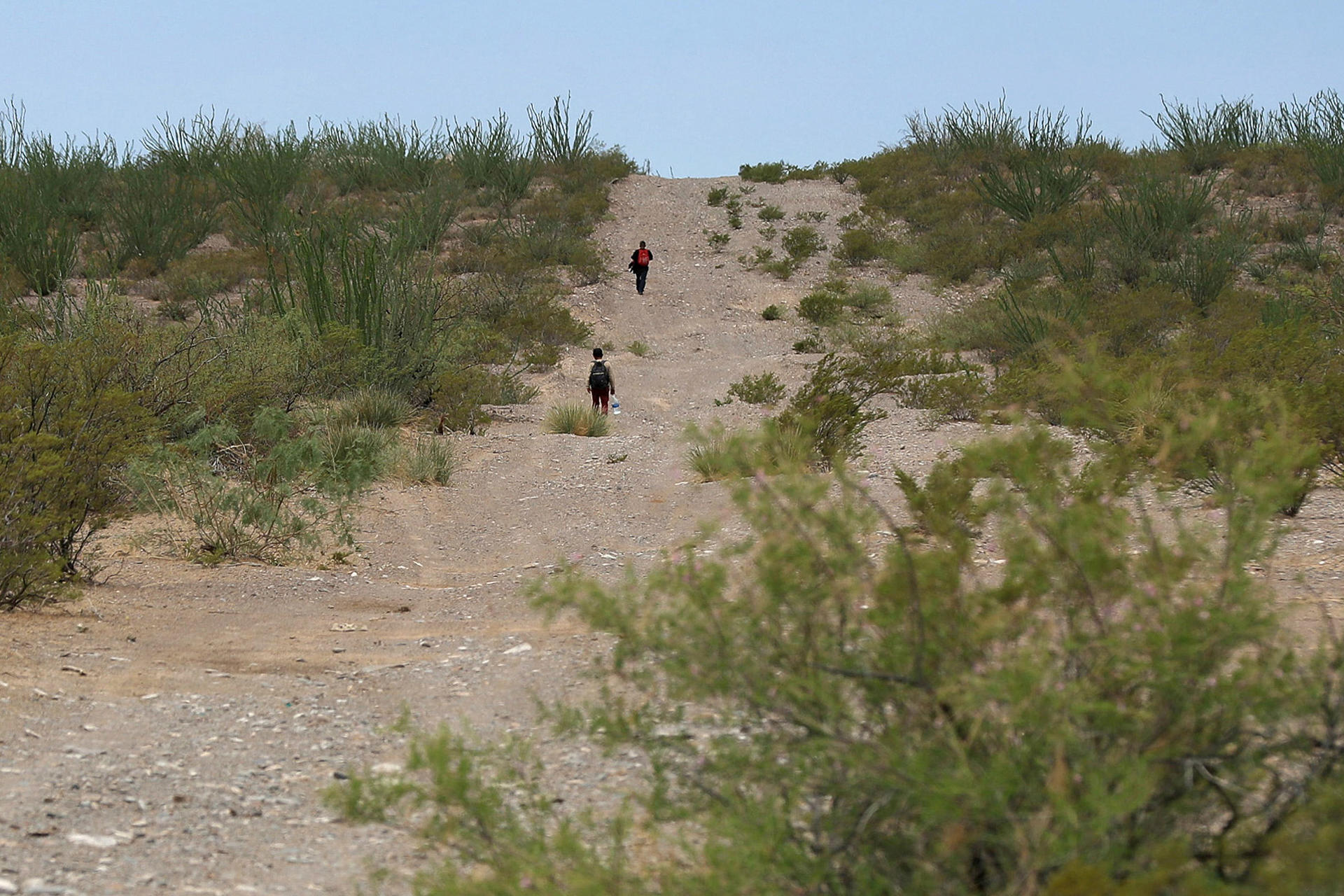 Han encontrado 73 cadáveres de migrantes en desierto de Arizona en lo que va de 2026
