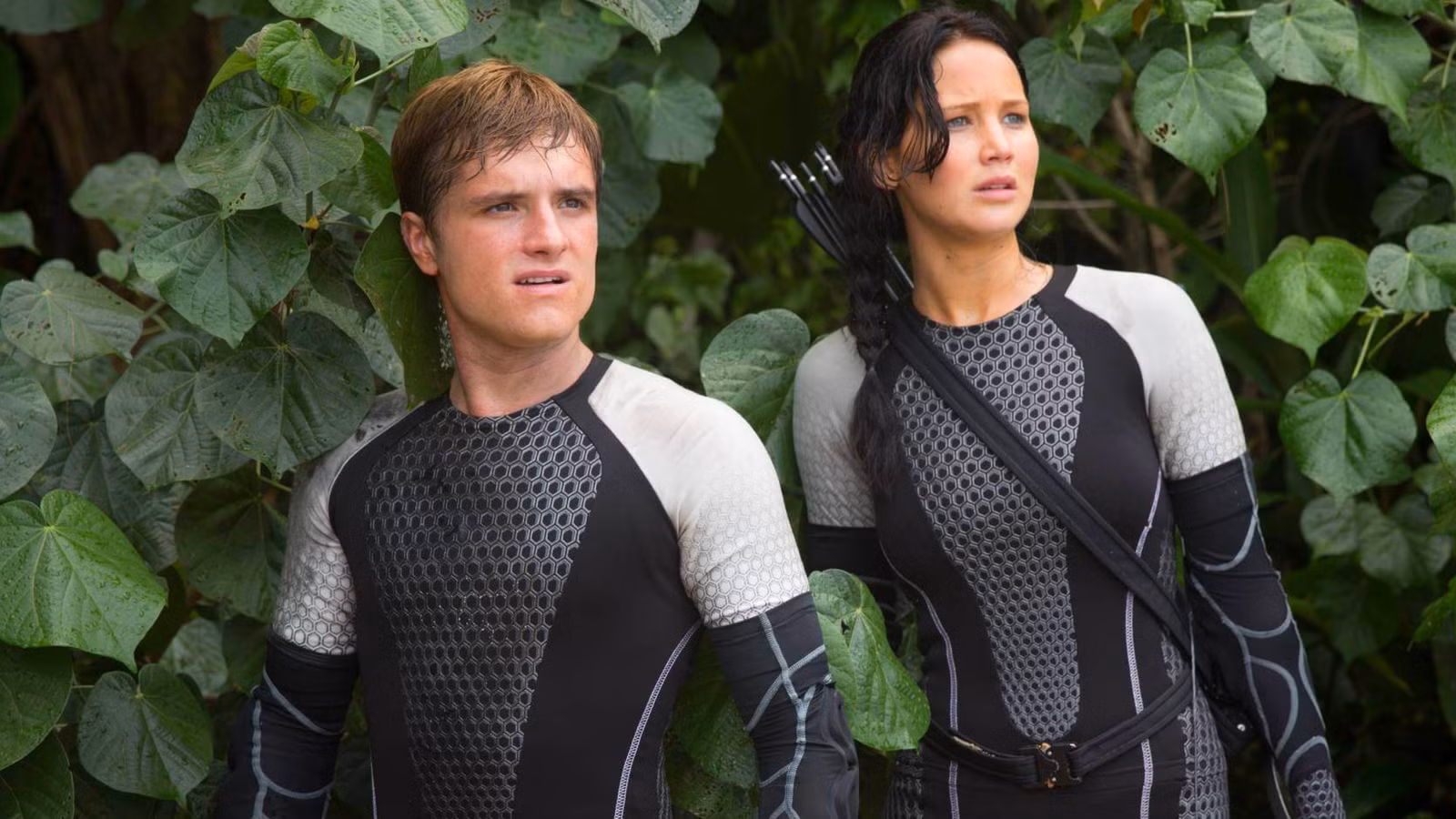 Josh Hutcherson habla sobre la reunión de Jennifer Lawrence en Los juegos del hambre: Amanecer en la cosecha