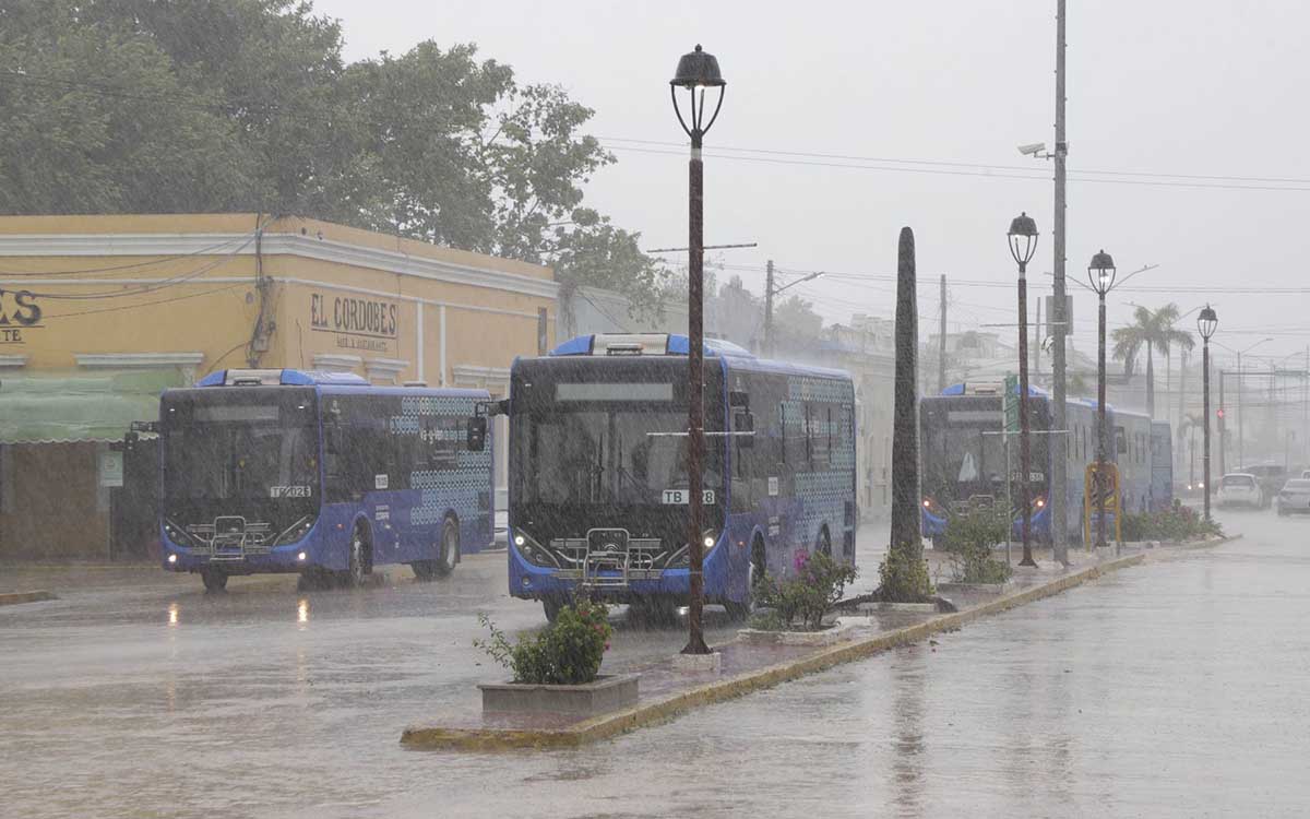 Lluvias intensas y temperaturas de hasta 45 °C este domingo en el país