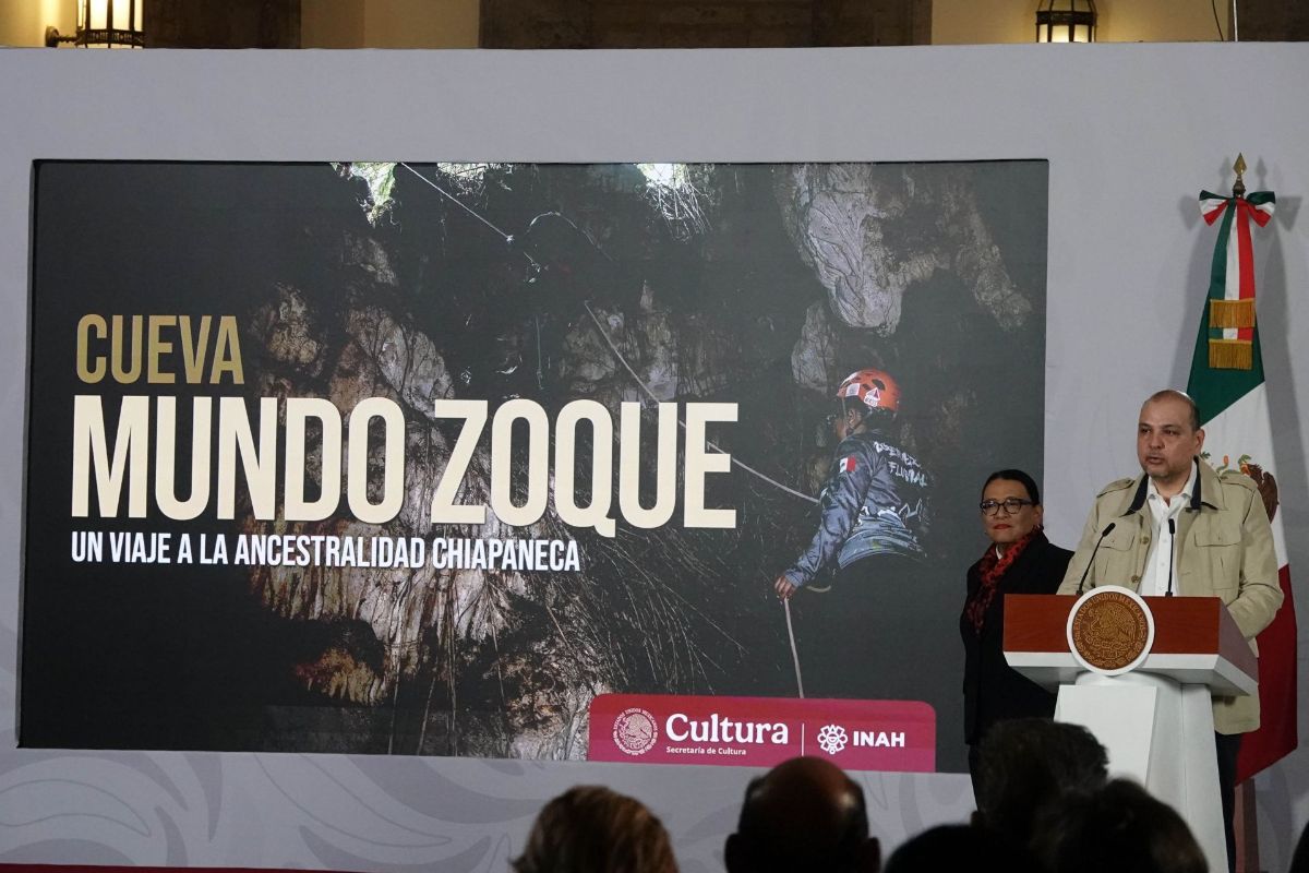 México descubre 179 piezas prehispánicas en una cueva ritual de la cultura zoque
