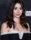 Foto de cabeza de Cristin Milioti en el estreno en Los Ángeles de la serie original de Peacock 'The Resort'
