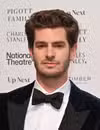 Foto de cabeza de Andrew Garfield en el Teatro Nacional en la próxima gala en South Bank