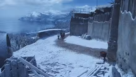 Charithra Chandran, Taz Skylar, Mackenyu, Iñaki Godoy y Jacob Romero caminando por un sendero nevado en la temporada 2 de One Piece