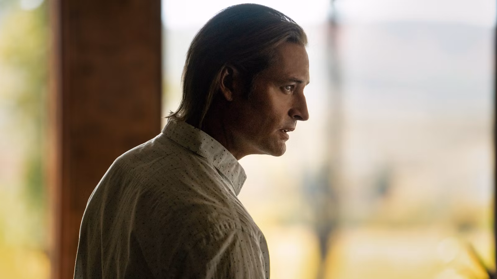 El valiente nuevo western de Yellowstone Star revelado en el tráiler de la adaptación de un libro de hace 66 años