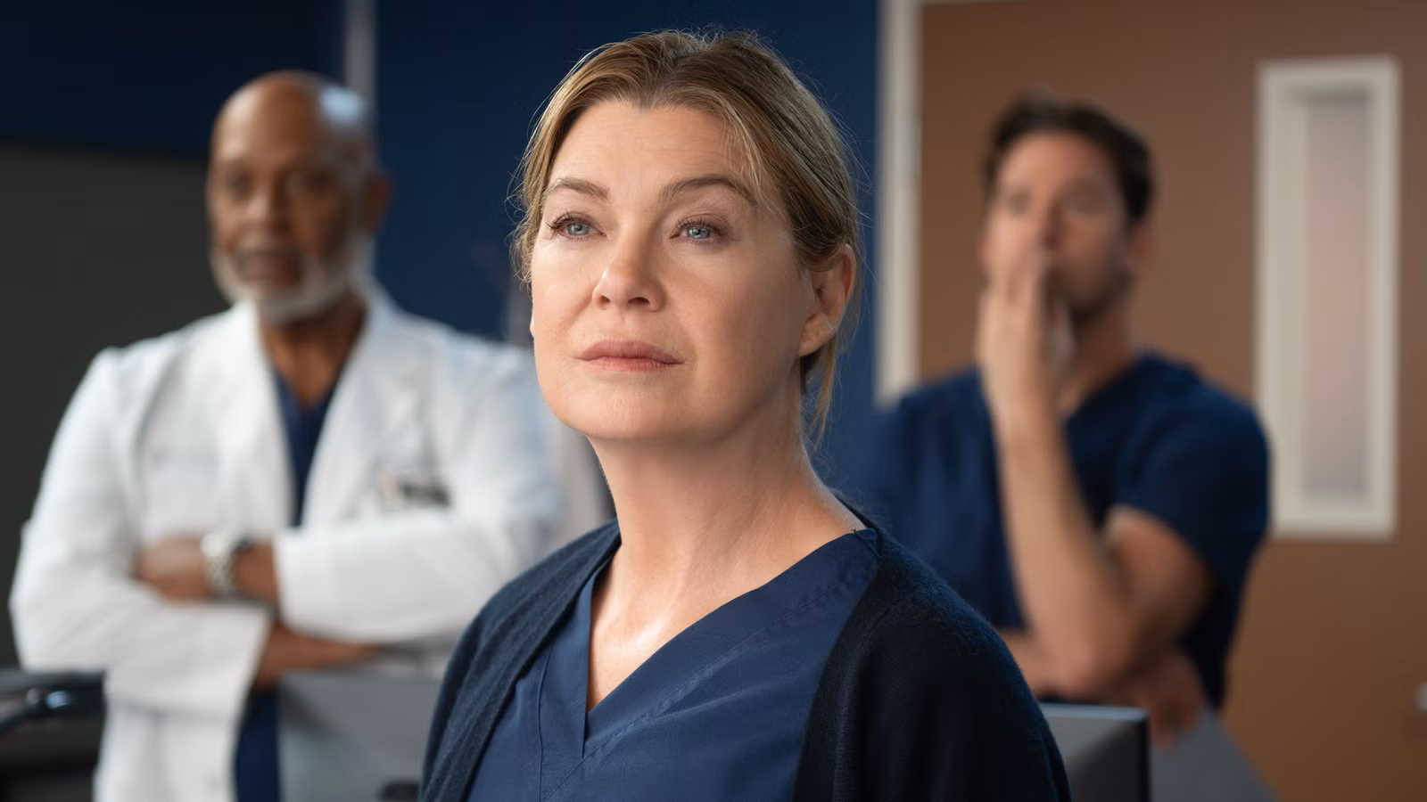 La temporada 23 de Grey's Anatomy establece la primera nueva estrella después de múltiples cambios en el reparto