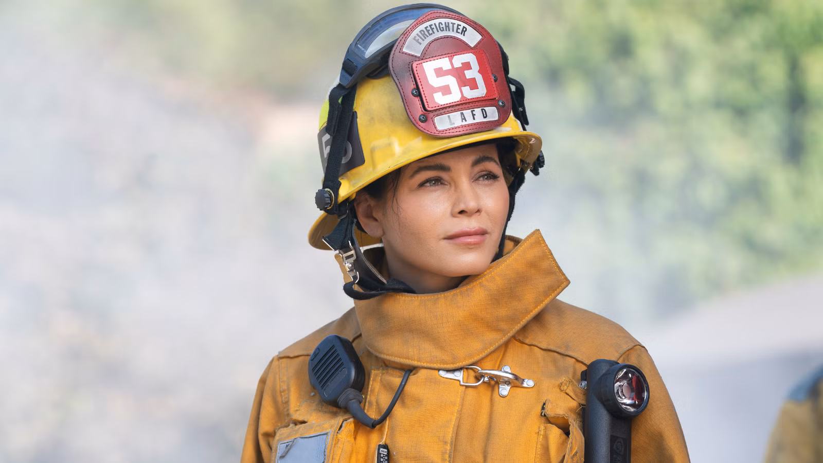 Las preocupaciones sobre la salida de Bailey de la temporada 9 de Rookie se aclaran en medio del conflicto de horarios de Jenna Dewan