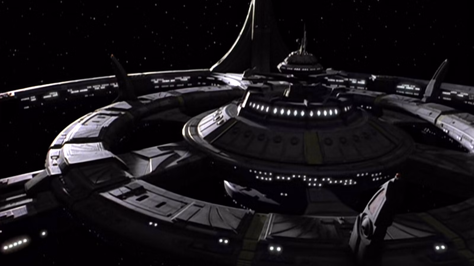 Star Trek: Deep Space 9 regresa en Fluxx