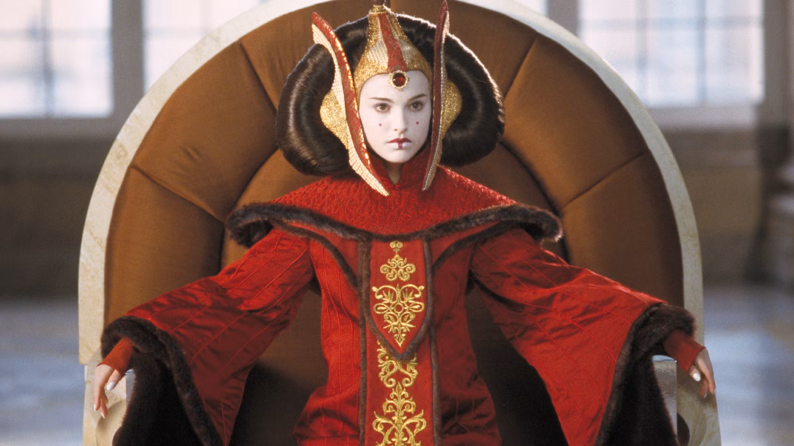 La película de Star Wars de 2027 hará lo que la franquicia ha evitado desde La amenaza fantasma