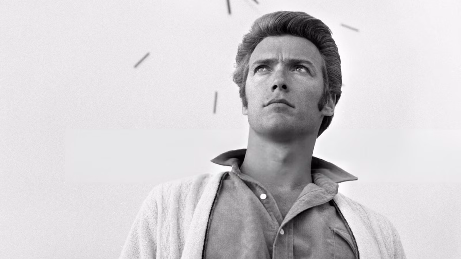 43 años antes de Band Of Brothers, Clint Eastwood protagonizó el primer drama televisivo sobre la Segunda Guerra Mundial