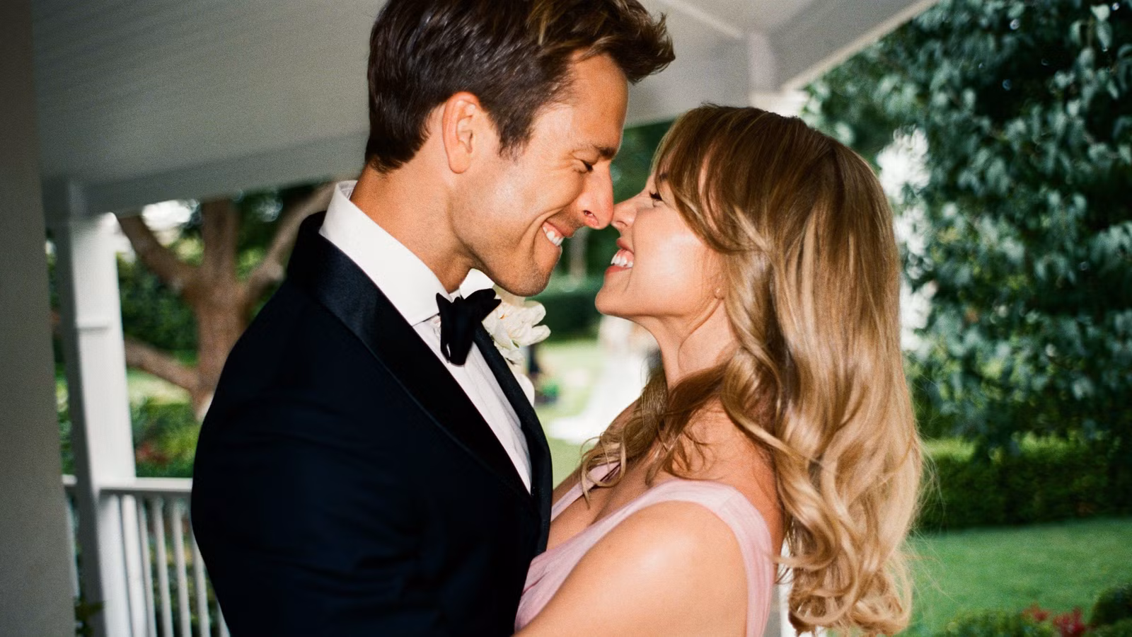 La comedia romántica de 220 millones de dólares de Sydney Sweeney y Glen Powell, Cualquiera menos tú, ahora tiene una secuela secreta