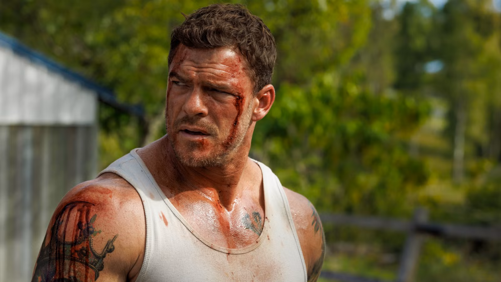 Runner Review: El thriller de acción de Alan Ritchson está sorprendentemente desquiciado (complementario)