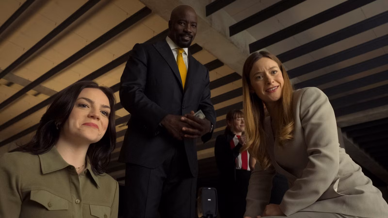 Mike Colter es un abogado feroz que lucha contra los gigantes tecnológicos en el nuevo tráiler de Cupertino de CBS