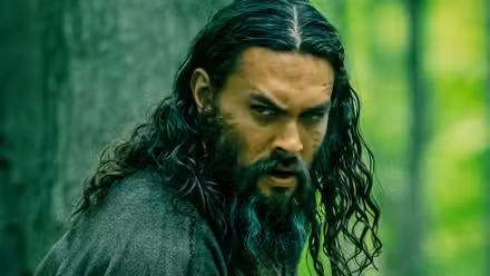 Jason Momoa como Declan Harp en Frontier