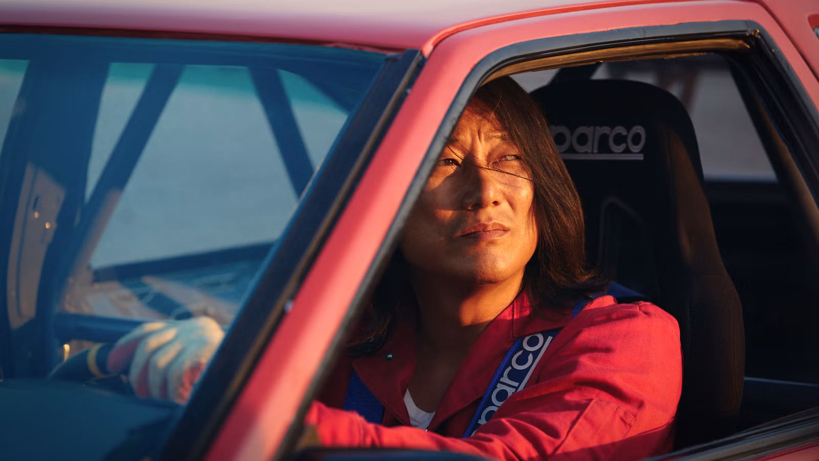 Revisión de Drifter: Sung Kang de Fast & Furious protagoniza y dirige un tipo diferente de película de autos