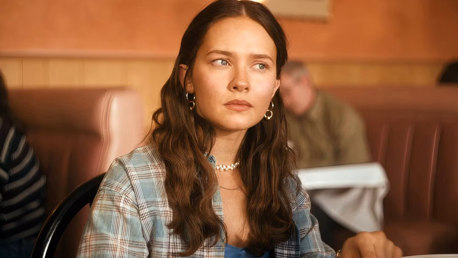 La serie de Netflix con 16 nominaciones es un atracón fácil de una noche antes de los Emmy