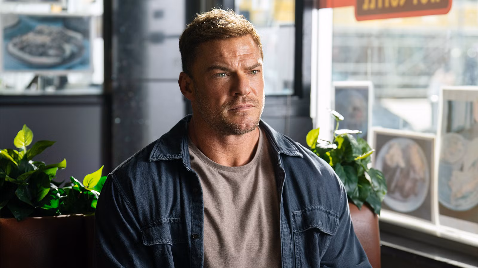 Es oficial, Reacher de Alan Ritchson ya no es el héroe de su propio programa