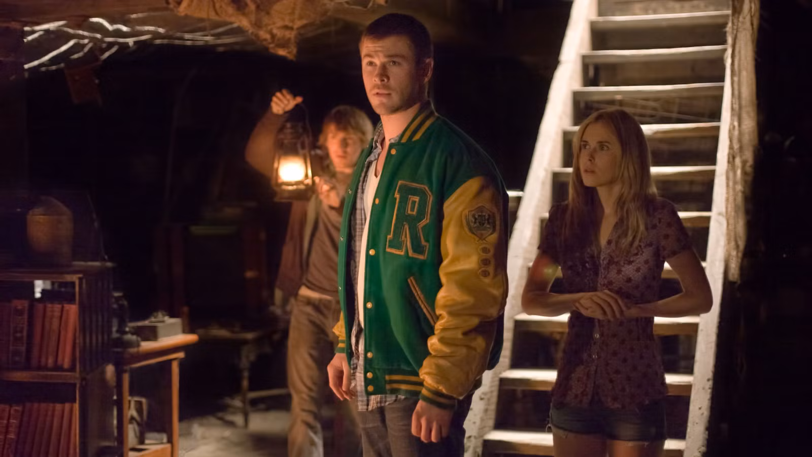 El clásico de terror de culto de Chris Hemsworth se transmitirá en solo 7 días
