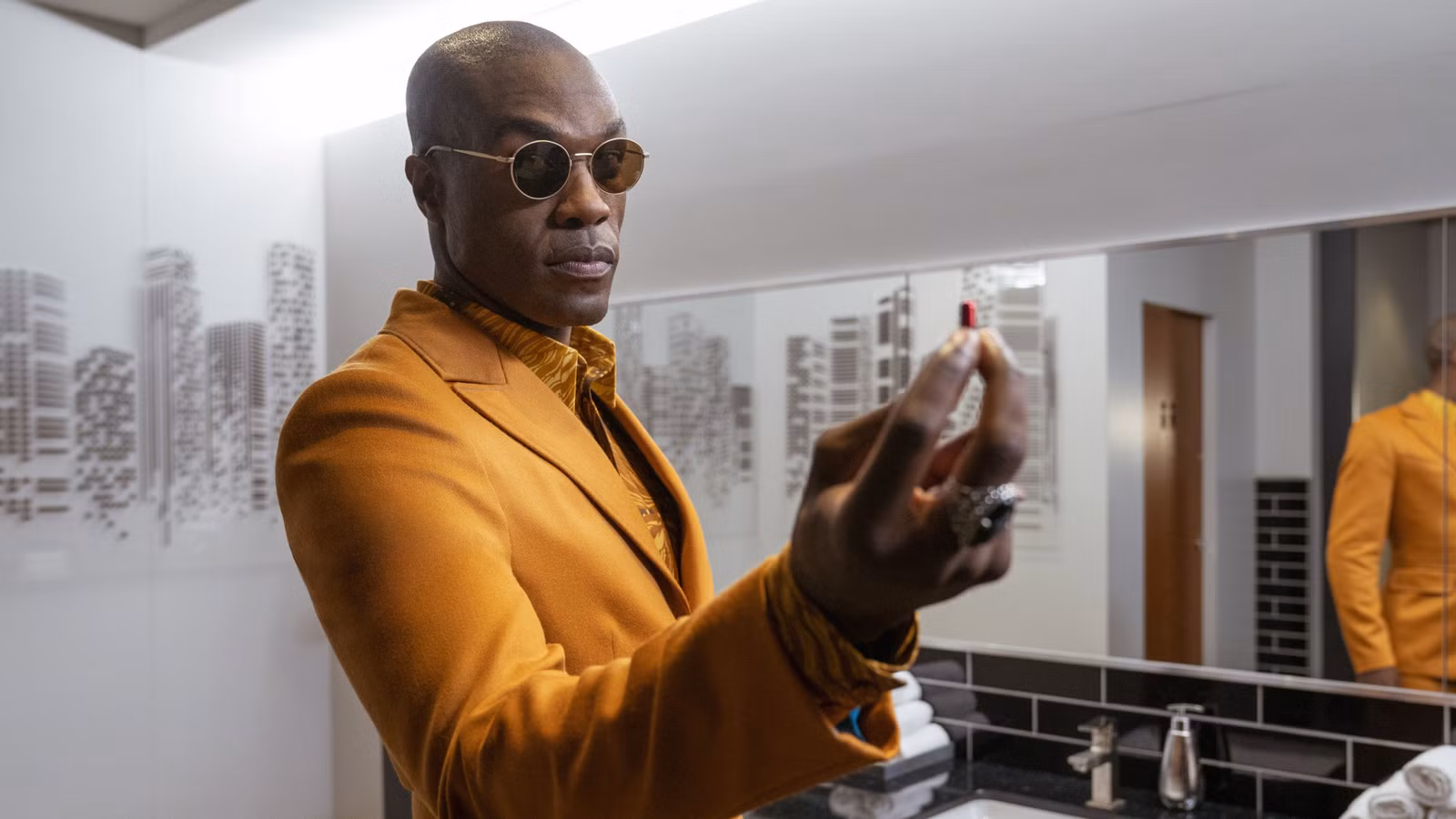 El programa de ciencia ficción de 10 capítulos "Unfilmable" de Apple TV ya está haciendo que Matrix parezca pequeña