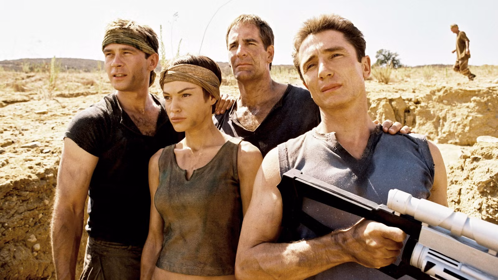 El elenco de Star Trek: Enterprise "no estaba contento" porque la serie fue cancelada después de 4 temporadas, confirma el cocreador