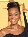 Foto de cabeza de Anika Noni Rose