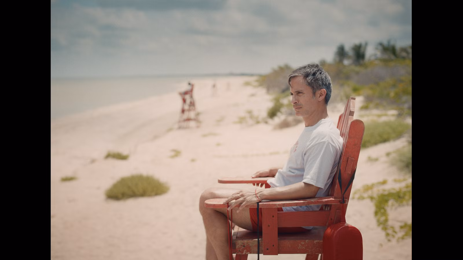 Hombre Al Agua Review: Gael García Bernal Engineers A Stirring Call To Action [TIFF]