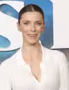 Foto de cabeza de Betty Gilpin