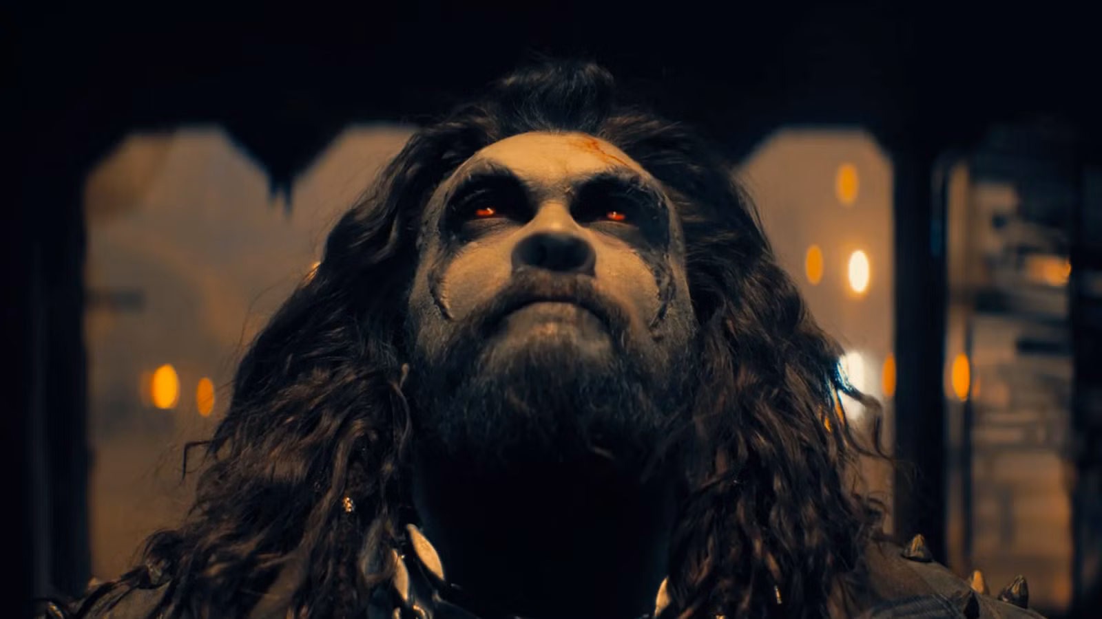 Qué poderoso se compara Lobo con Superman en el DCU y quién ganaría en una pelea