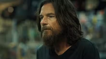 Jason Bateman en Conejo Negro