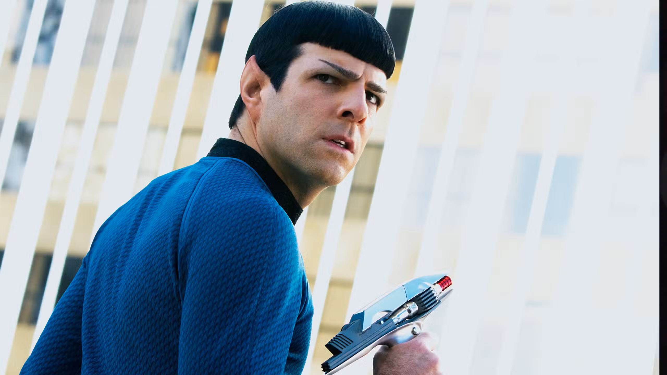 Zachary Quinto como Spock en Star Trek hacia la oscuridad