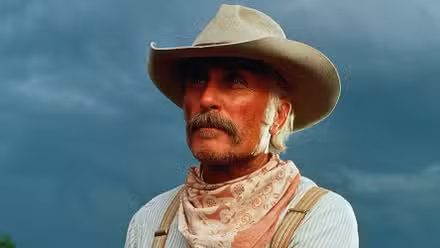 Robert Duvall como Augustus Gus McCrae en Lonesome Dove