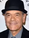 Foto de cabeza de Robert Picardo