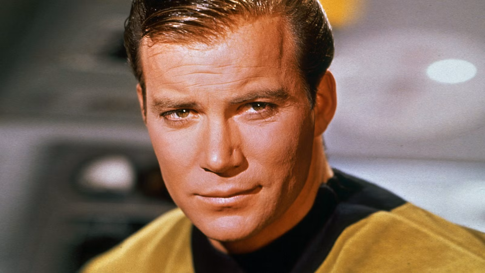 Star Trek: Warp reúne oficialmente varias eras