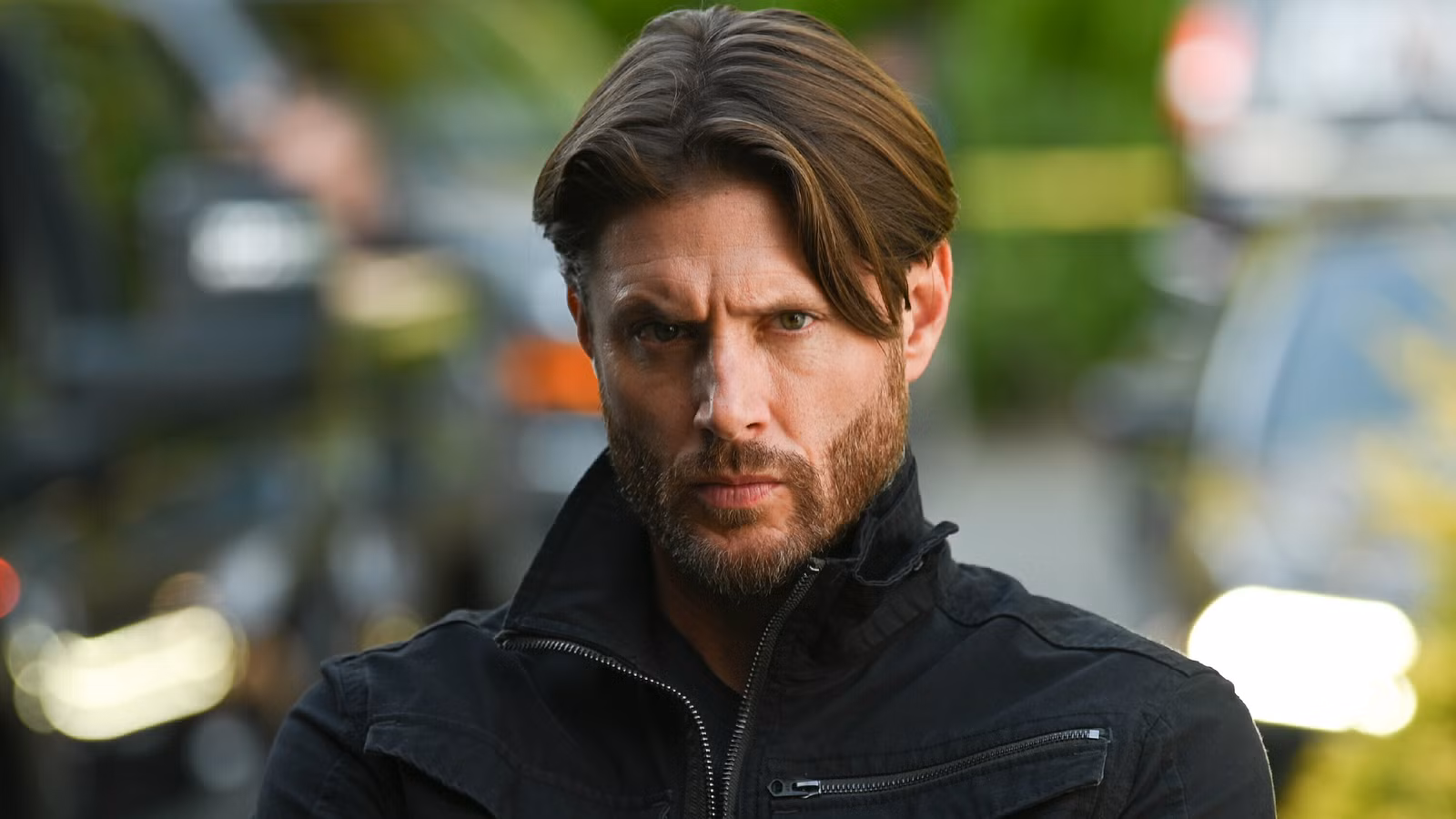 Jensen Ackles prepara oficialmente una nueva adaptación de la serie de suspenso y crimen en Amazon