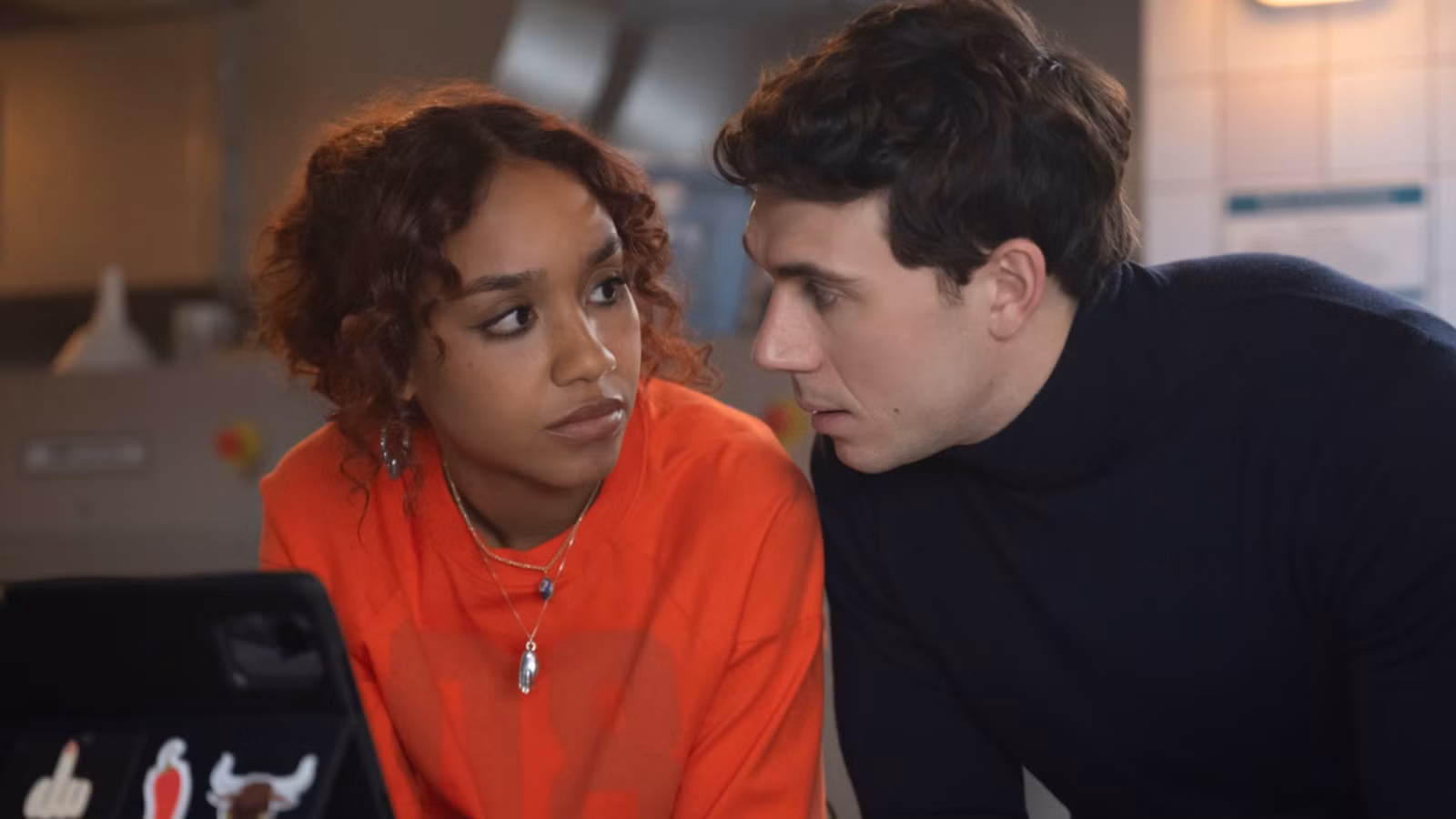 La comedia de acción de 8 capítulos de Prime Video que obtuvo 927.000 visitas en 2 días merece una segunda temporada