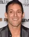 Foto de cabeza de Noah Hathaway
