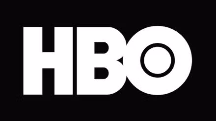 El logotipo de HBO en blanco sobre fondo negro.