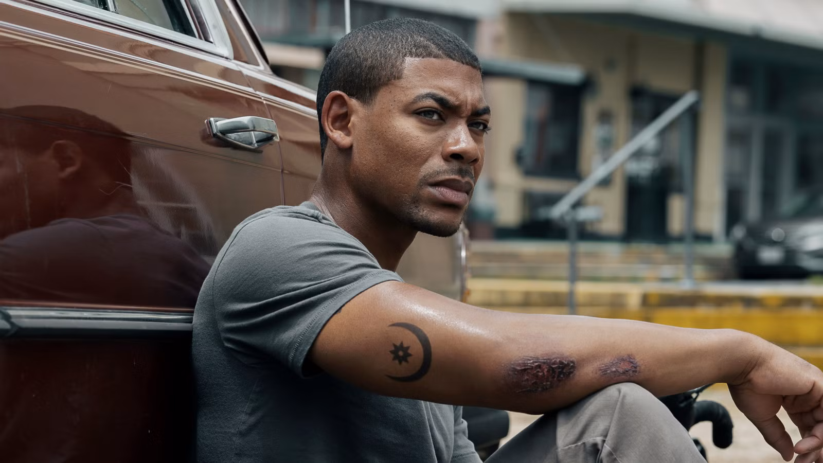 Before Lanterns, el mejor thriller de acción de Netflix demostró que Aaron Pierre es el John Stewart perfecto