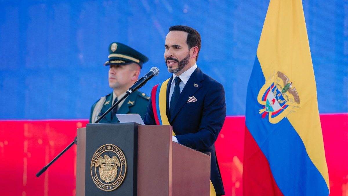 Colombia: De la Espriella acusa a Petro de querer alterar comicios junto a terroristas