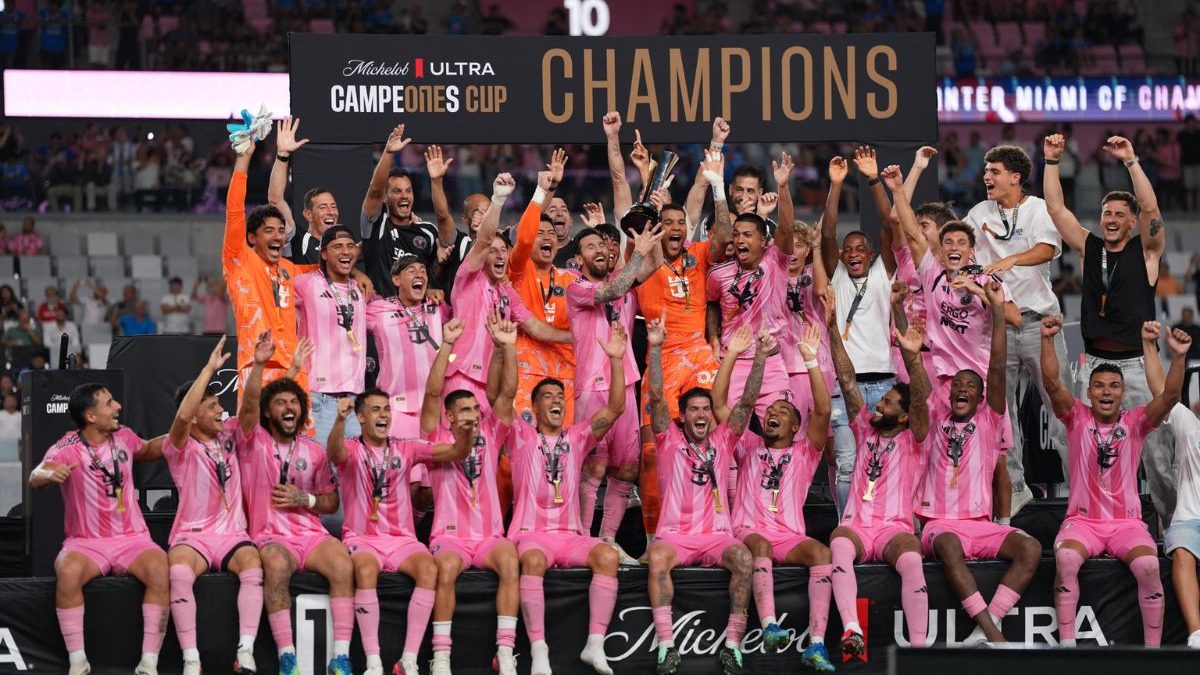 Con un gol centenario, Messi le brinda al Inter Miami su primera Campeones Cup ante Cruz Azul